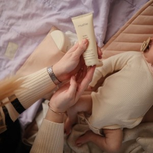 Mushie Crema Corporal Bebé  uso