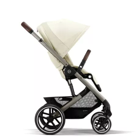 Cybex Silla Paseo Balios S Lux seashell beige lateral derecho