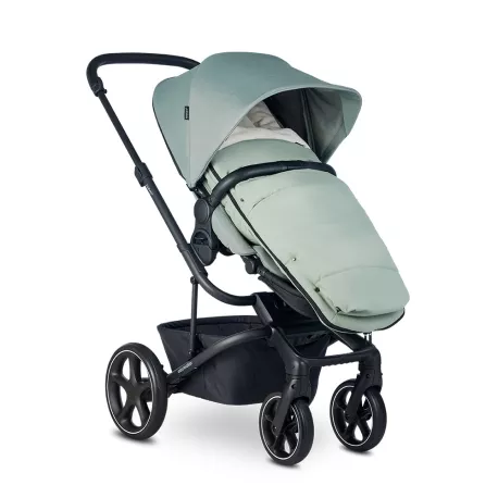 Easywalker Saco CubrePies Universal matcha green, colocado diagonal